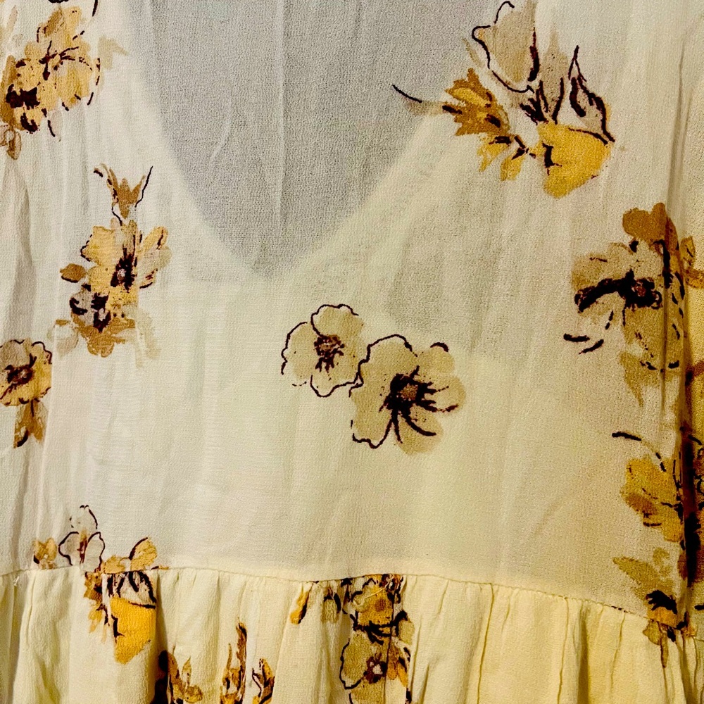 Gorgeous, white floral, BoHo dress